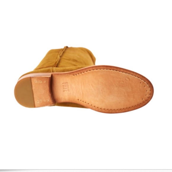 Frye NWT Cara Suede Tall Boot 8 w/ box - Picture 6 of 8